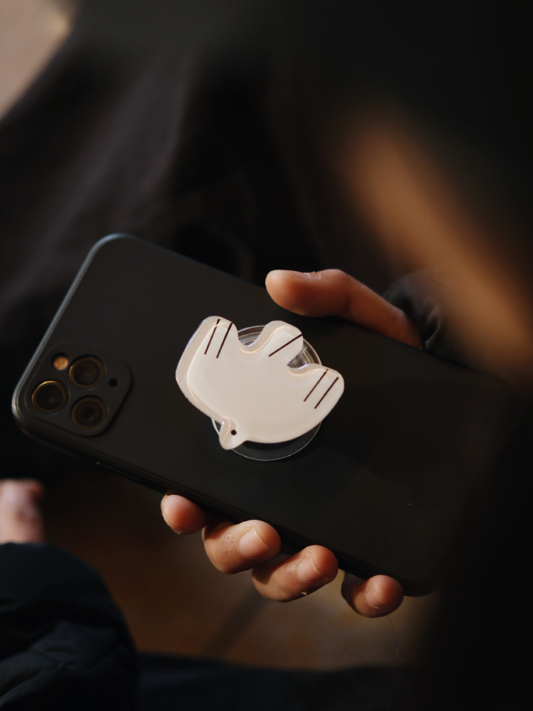 Dove Phone Grip