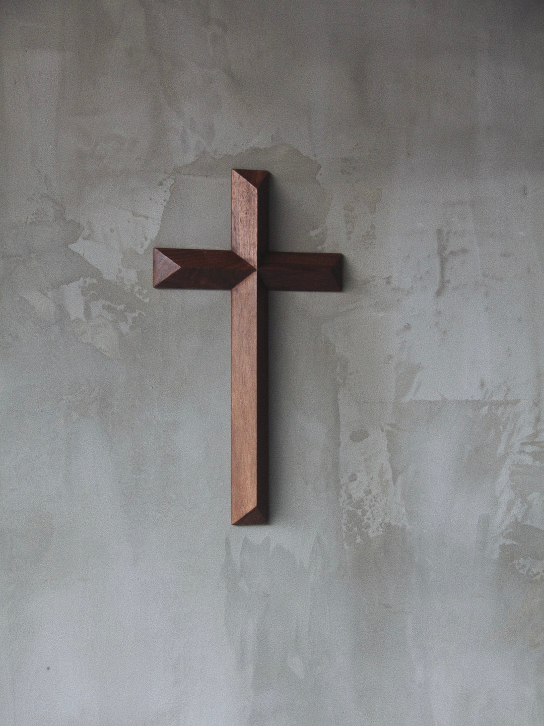 "Classic" Walnut Wood Wall Cross