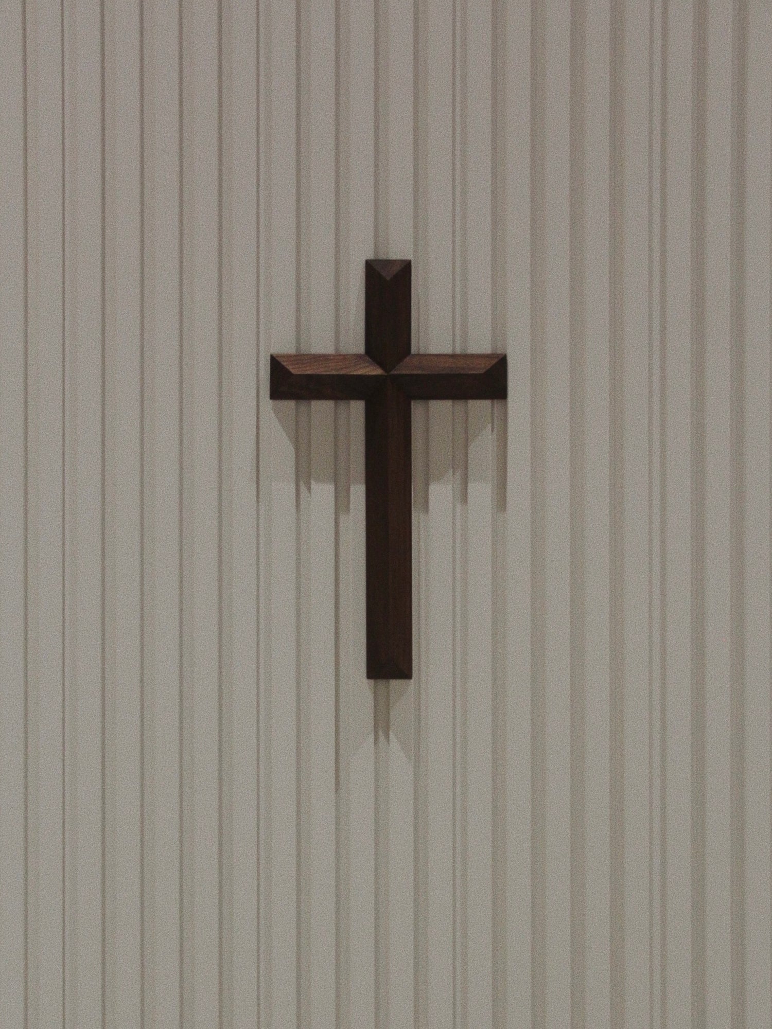 "Classic" Walnut Wood Wall Cross