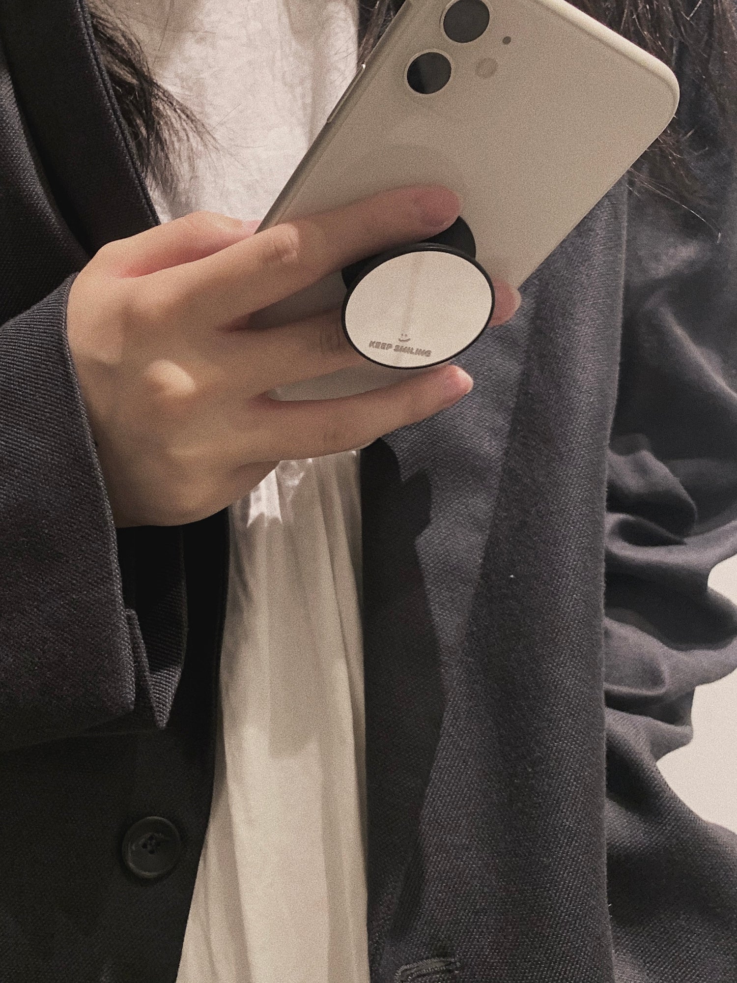 "Keep Smiling" Mirror Phone Grip